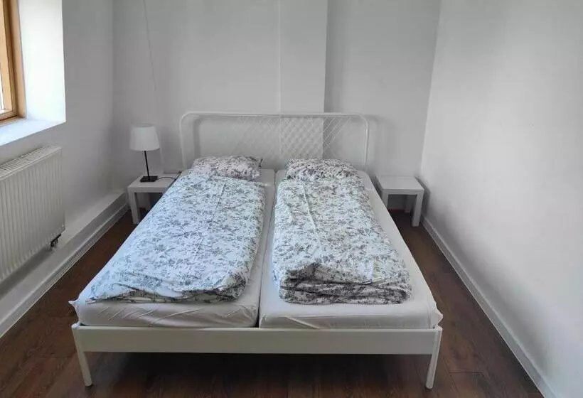 ベッドアンドブレックファースト Willa Kolor