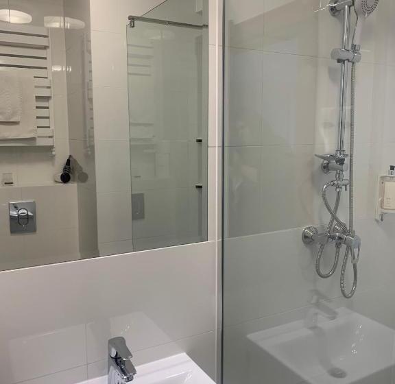 مبيت وإفطار Willa Marea