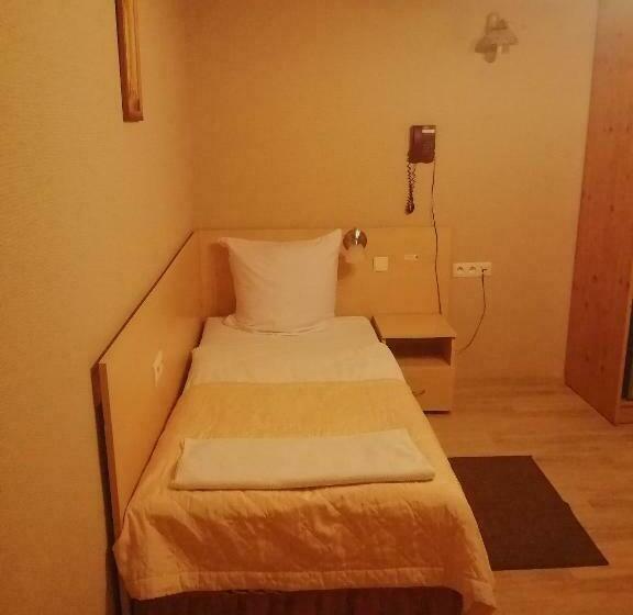 호텔 I Restauracja Borowianka