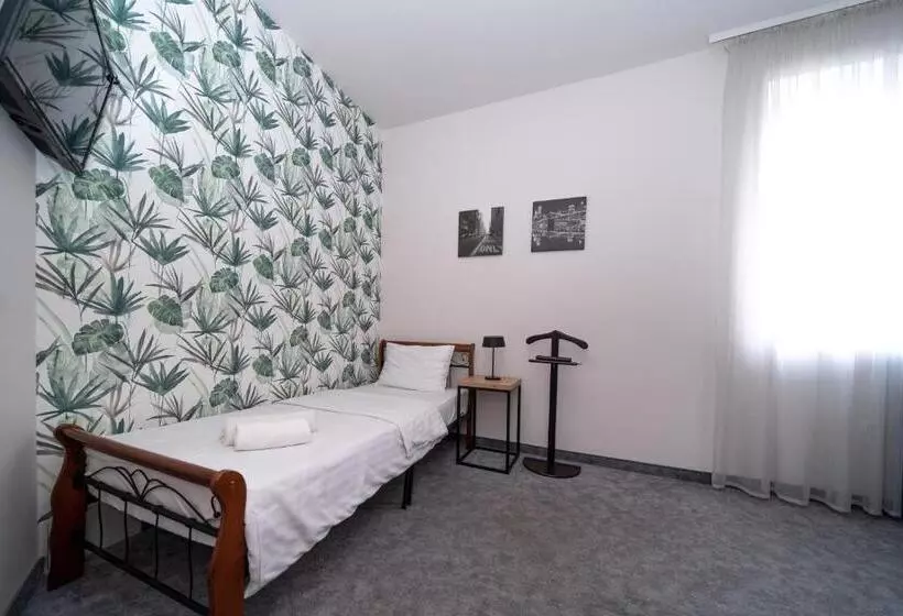 ホテル Kelman Inn Global Nowa Sól