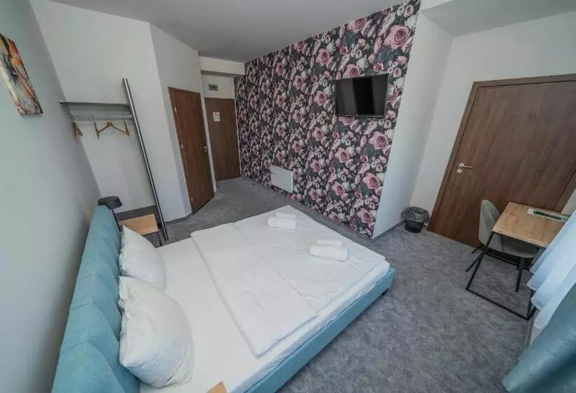 ホテル Kelman Inn Global Nowa Sól