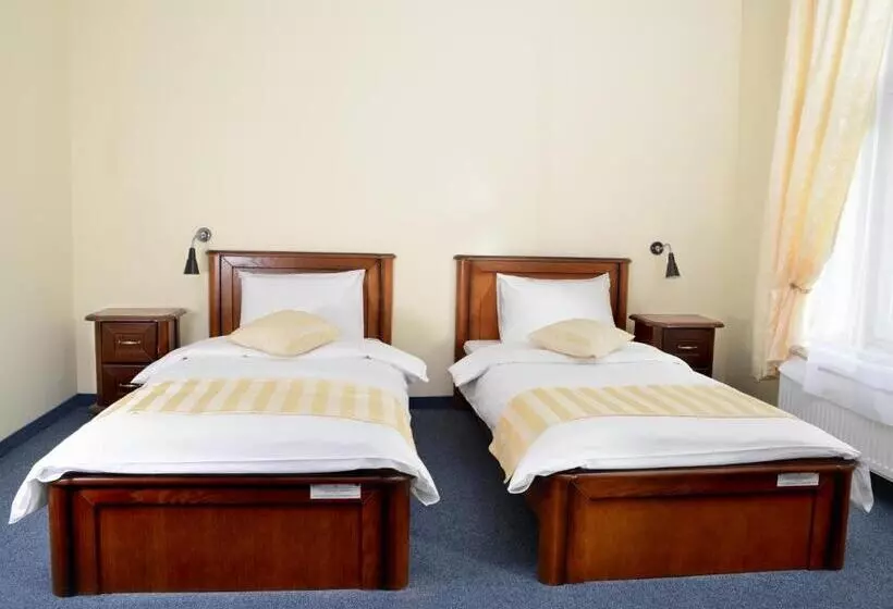 ホテル Marczewski