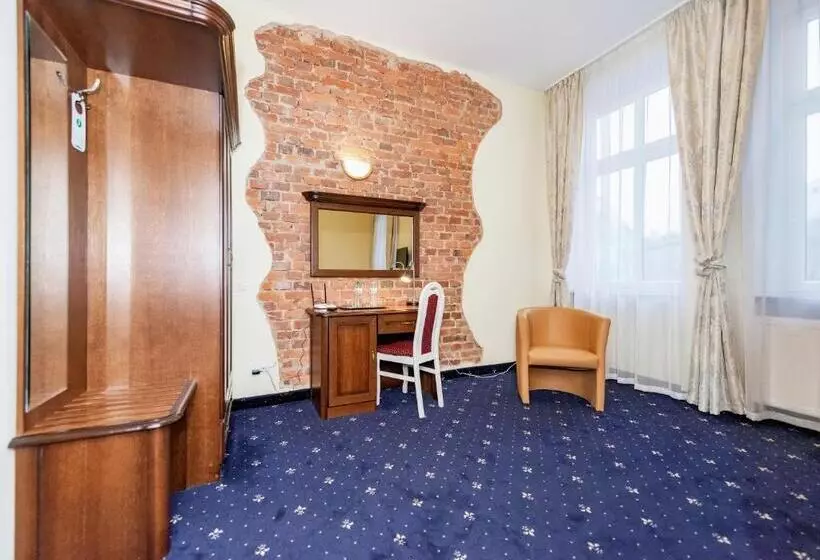 ホテル Marczewski