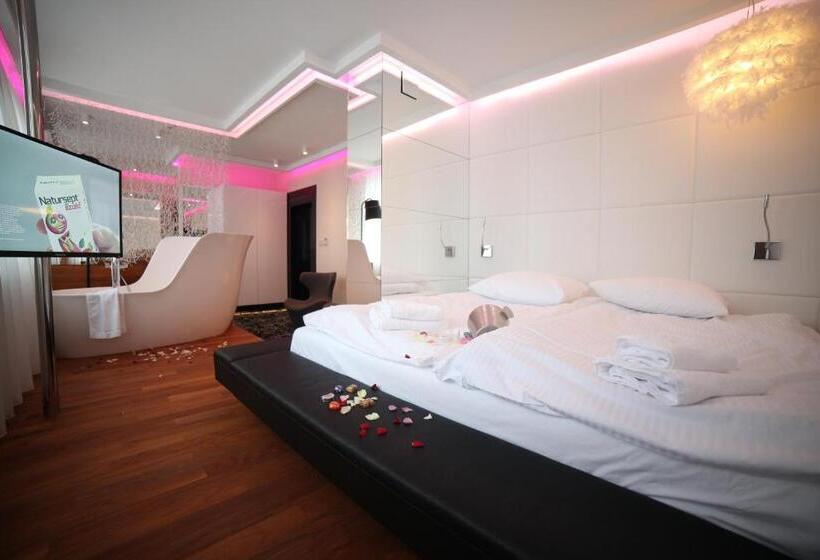 בית מלון כפרי Martina