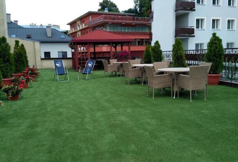 호텔 Nat Krynica Zdrój