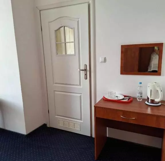 هتل Nat Krynica Zdrój