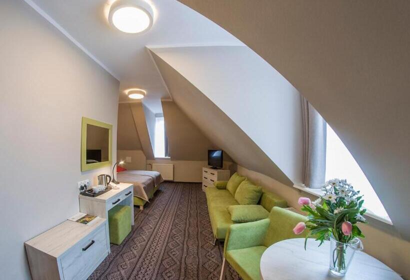 호텔 Nat Krynica Zdrój