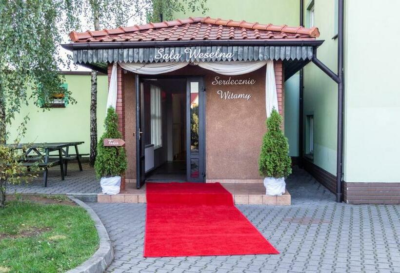 ペンション Dworek Zacisze