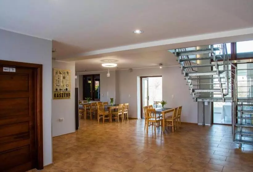 Majatalo Noclegi Nafali Rewa