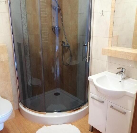 پانسیون Willa Bystra