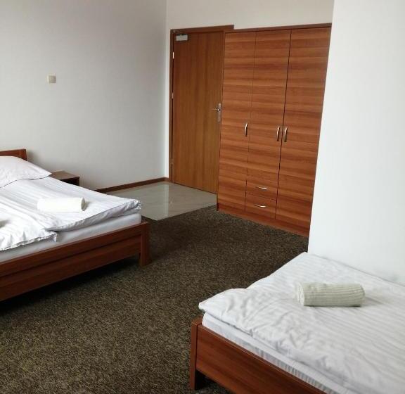 پانسیون Willa Bystra