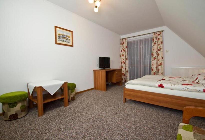 پانسیون Willa Bystra