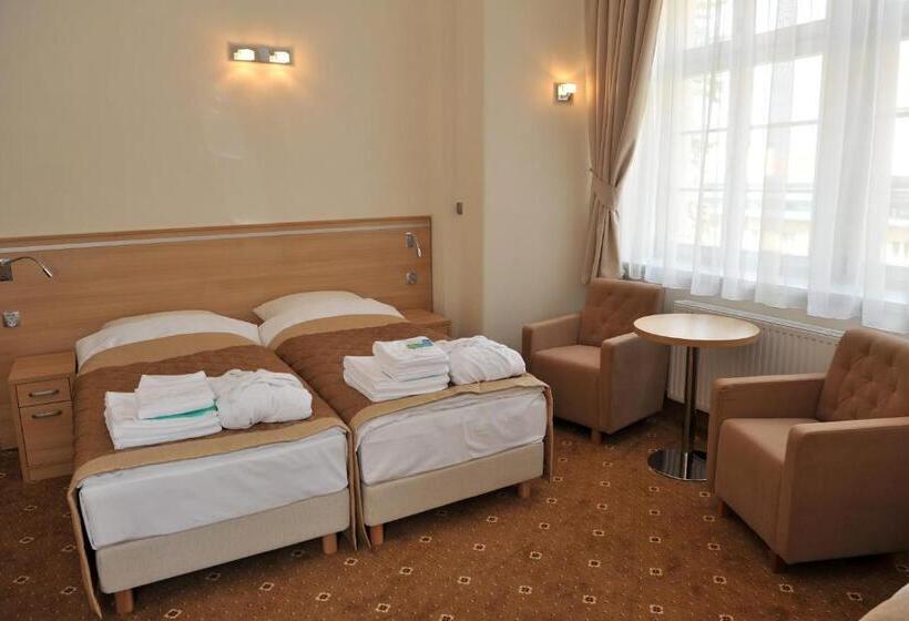 리조트 Długi Dom