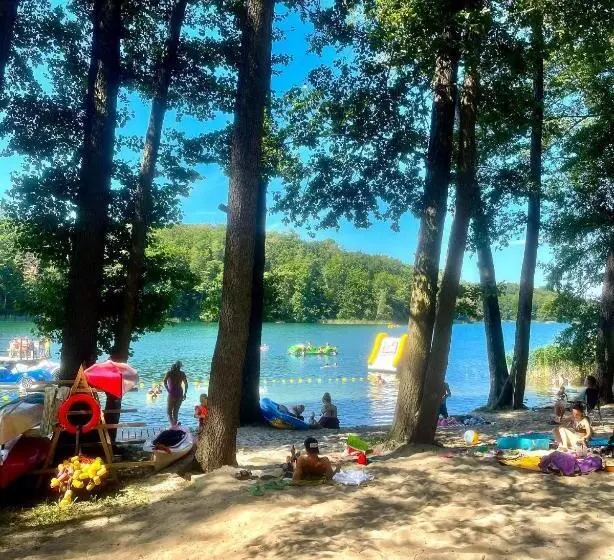 リゾートホテル Zacisze,pl Domki Premium I Bungalowy Deluxe Nad Jeziorem łagowskim