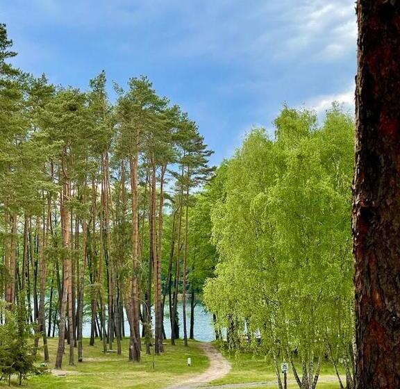 リゾートホテル Zacisze,pl Domki Premium I Bungalowy Deluxe Nad Jeziorem łagowskim