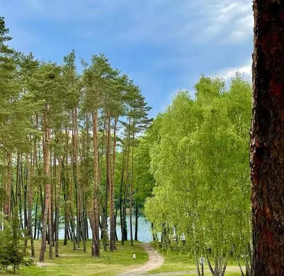 リゾートホテル Zacisze,pl Domki Premium I Bungalowy Deluxe Nad Jeziorem łagowskim