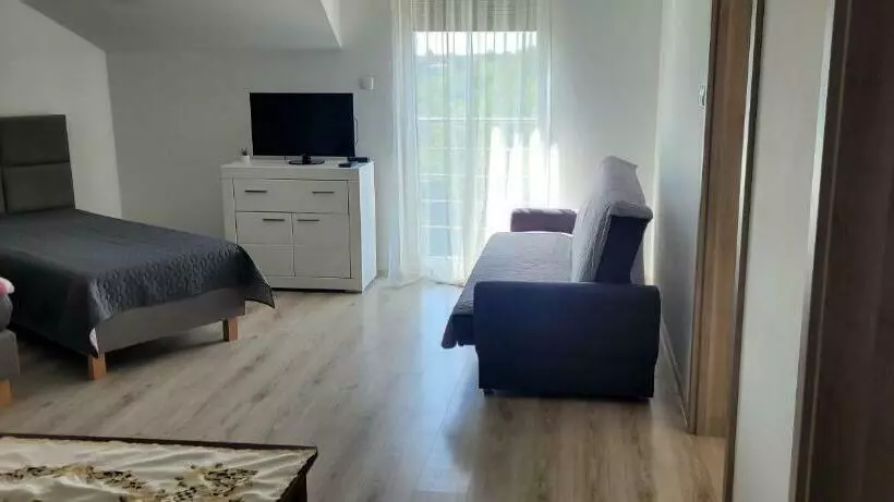 Retkeilymaja Pokoje Gościnne Marusa