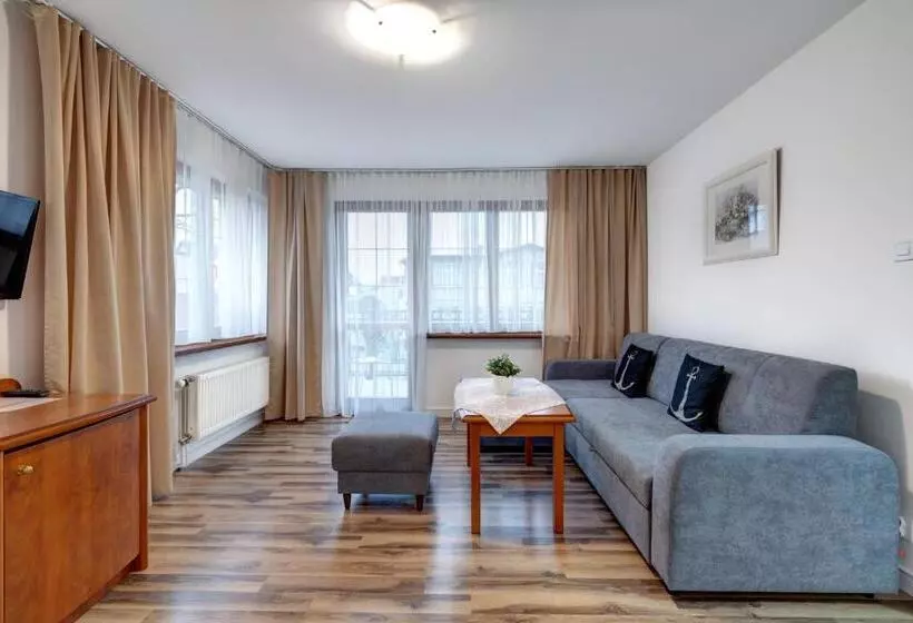 تختخواب و صبحانه Willa Drako