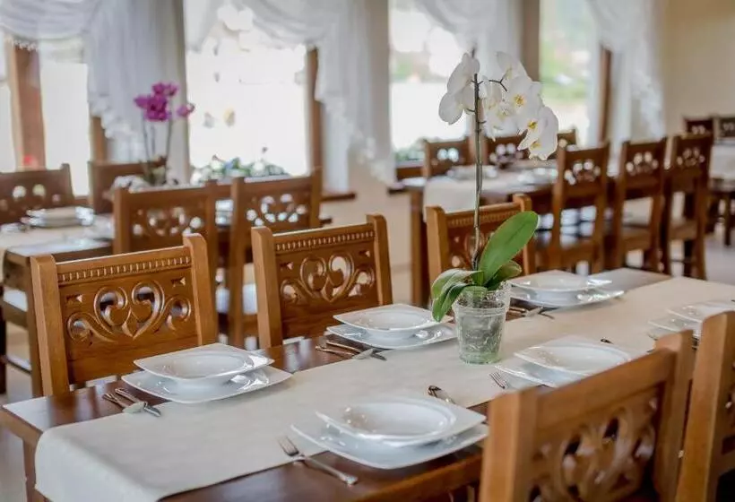 Aamiaismajoitus (B&B) Willa Skałka