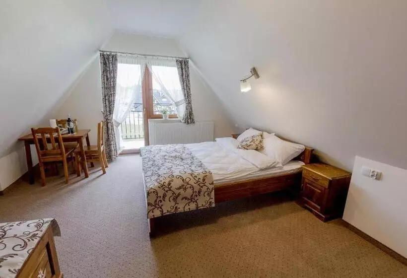 Aamiaismajoitus (B&B) Willa Skałka