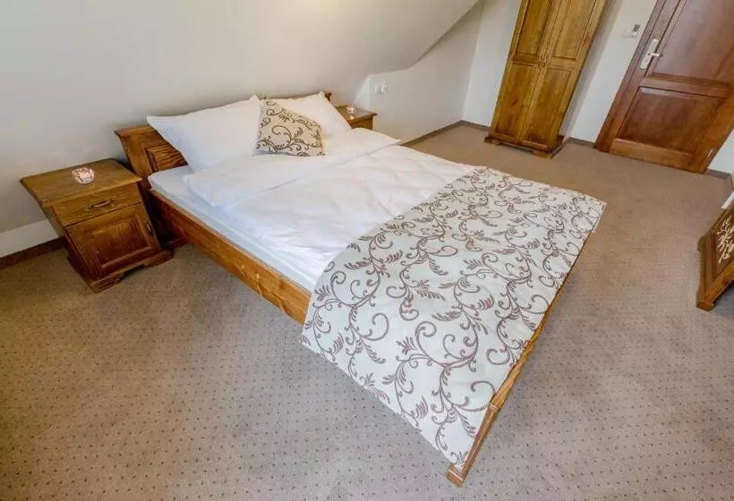 Aamiaismajoitus (B&B) Willa Skałka