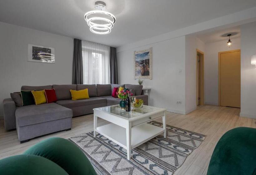 Bory6a Apartamenty & Free Parking