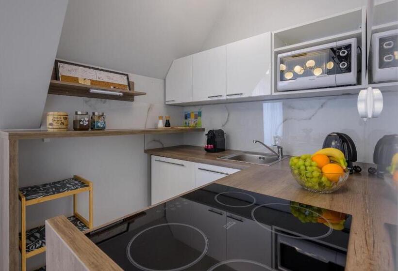 Bory6a Apartamenty & Free Parking