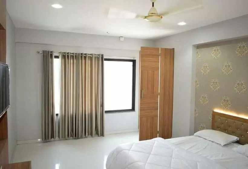 Hotelli Ambassador Sangola