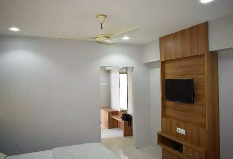 Hotelli Ambassador Sangola