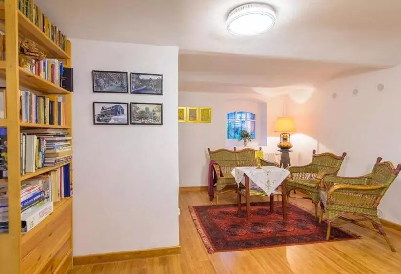 Majatalo Villa Parkowa 5