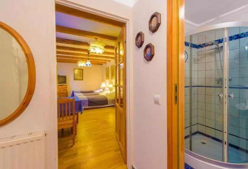 Majatalo Villa Parkowa 5