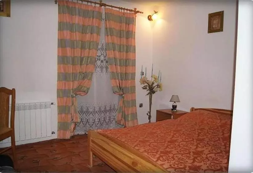 Majatalo Willa Pod Dębami