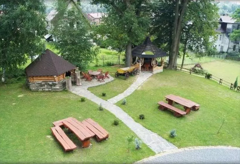 Majatalo Willa Pod Dębami