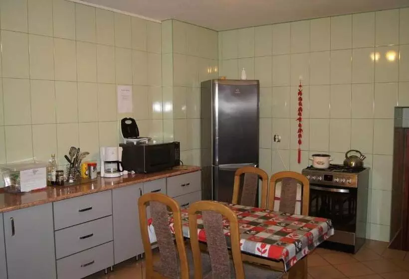 Majatalo Willa Pod Dębami