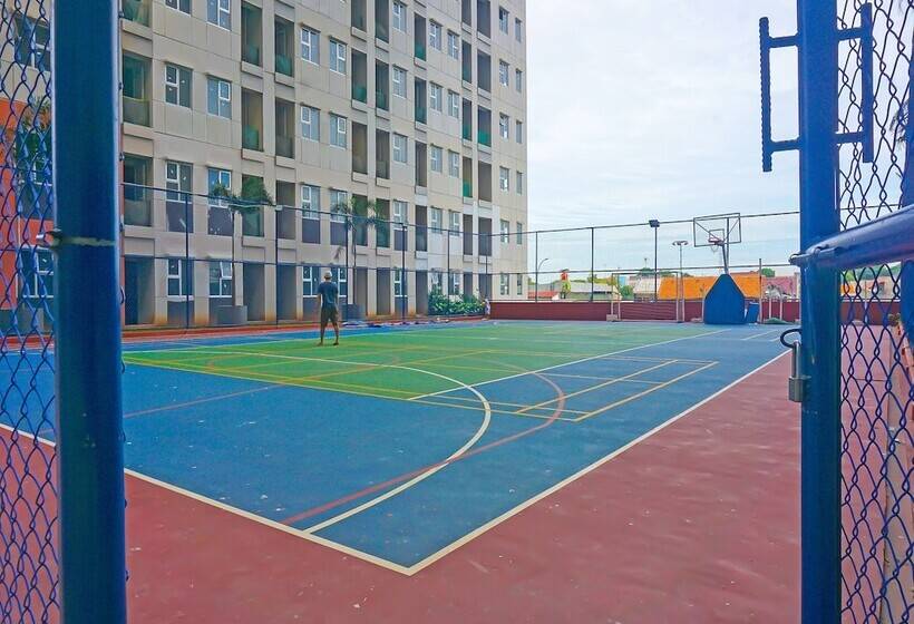 בית מלון כפרי Capital O 92245 Fortune 88 Trans Park Juanda