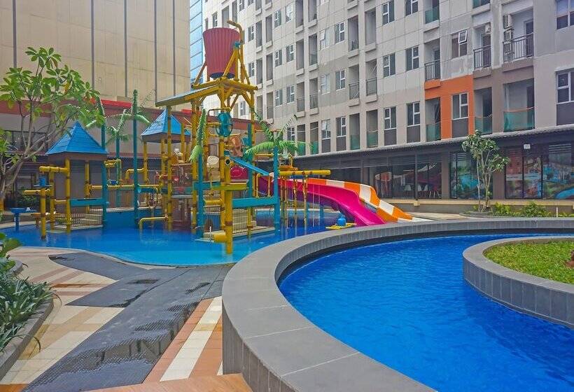 בית מלון כפרי Capital O 92245 Fortune 88 Trans Park Juanda