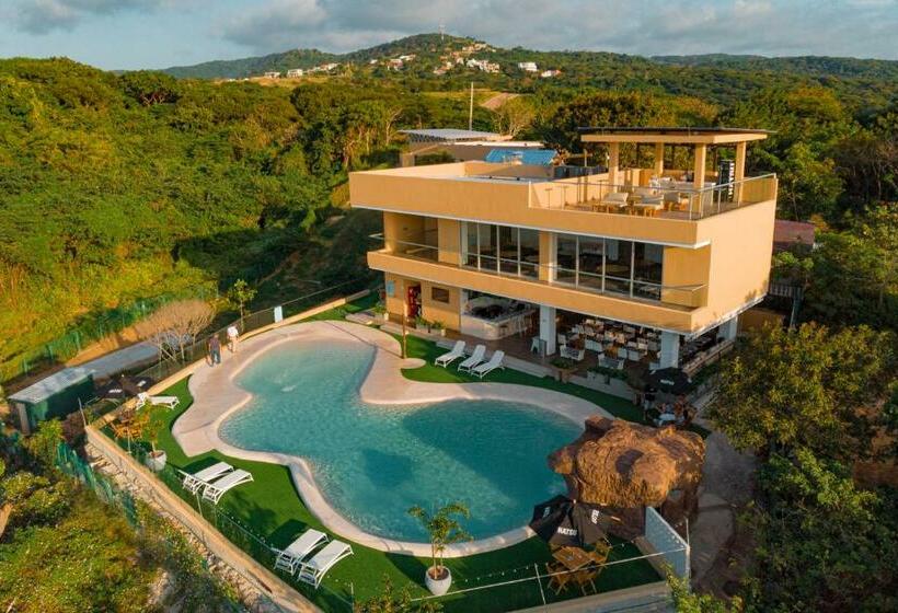 هتل Explore Caño Dulce