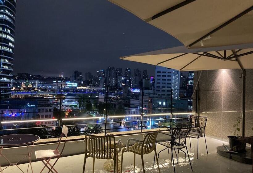 בית מלון כפרי Less Seoul