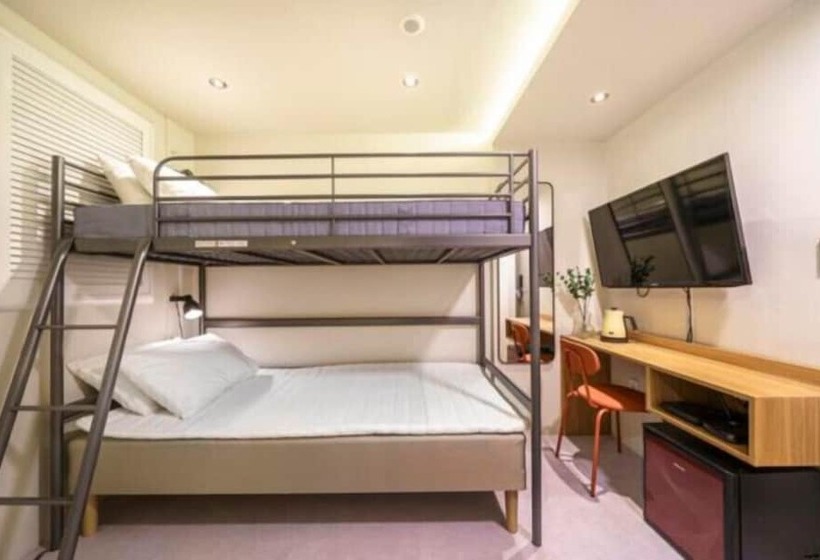 בית מלון כפרי Less Seoul