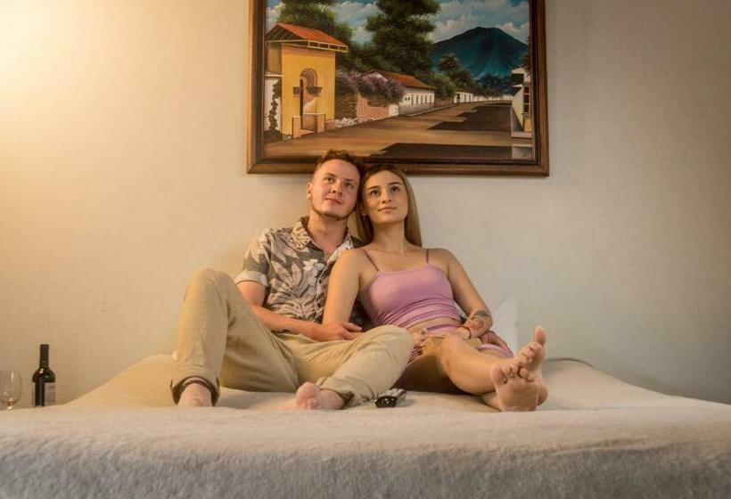 هتل Reventazón Orosi