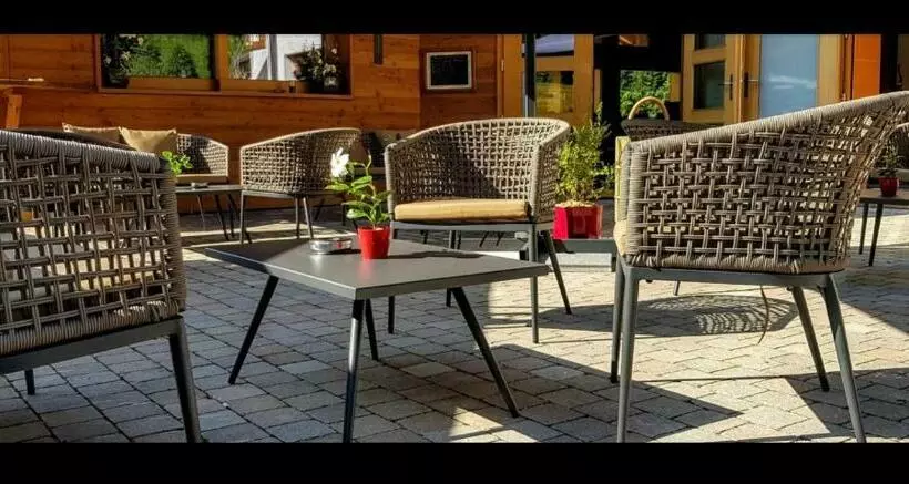 Majatalo Restaurant Les Vérines