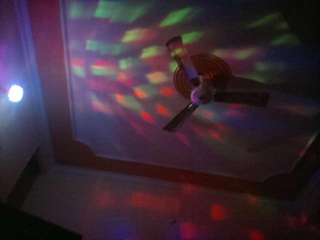 ペンション Shri Cottage