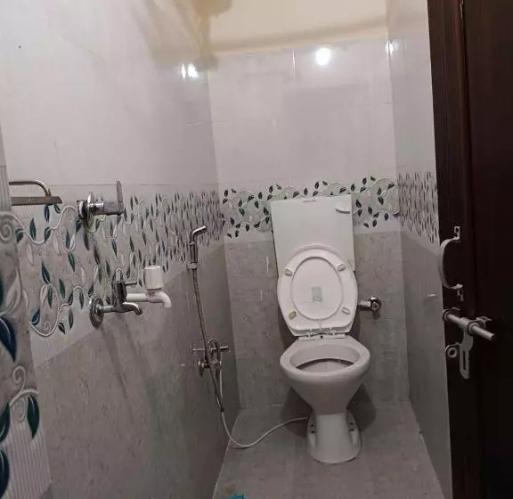 Majatalo Shri Cottage