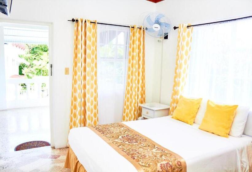 پانسیون Titchfield Guest House