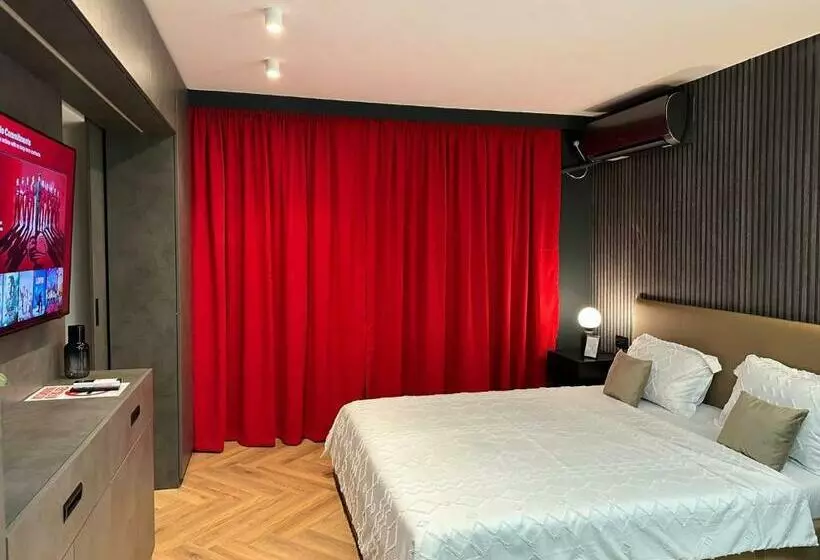 تختخواب و صبحانه Elegance By Magic Apartments