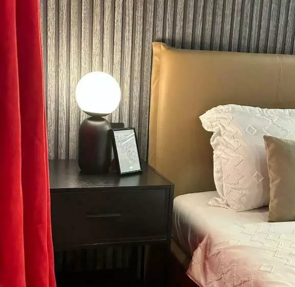 تختخواب و صبحانه Elegance By Magic Apartments