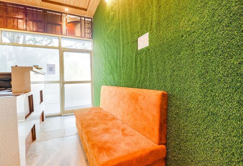 בית מלון כפרי Fabexpress Royal Villas