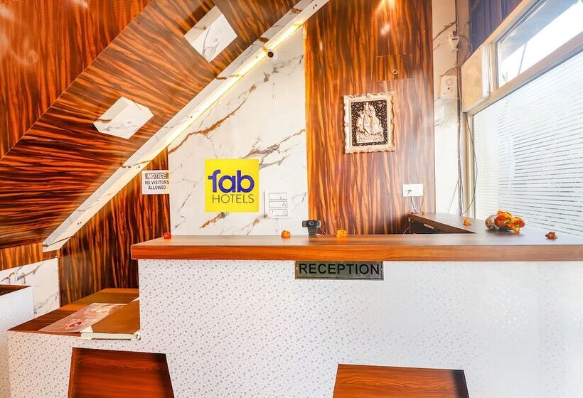 בית מלון כפרי Fabexpress Royal Villas