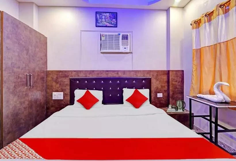 Hotelli O Saharsh