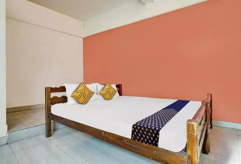 Hotelli Spot On Aiwa Residency